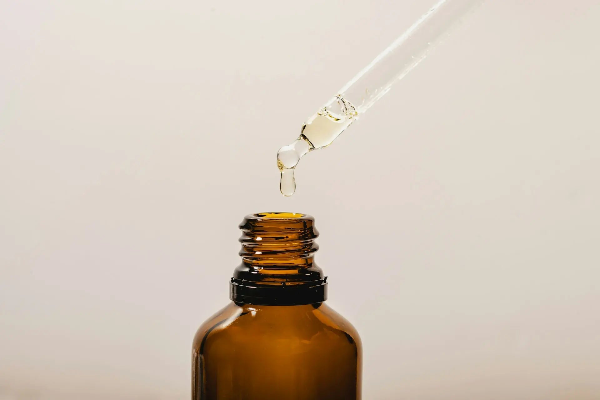 Vitamin D Tropfen versus Tabletten: Was passt?